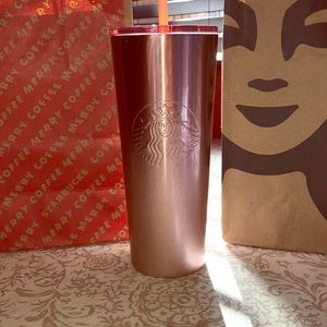 🎄Limited Edition 2019 Starbucks Holiday Tumbler🎄